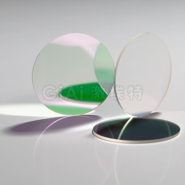 濾光片的濾波效果都與哪些因素有關(guān)？