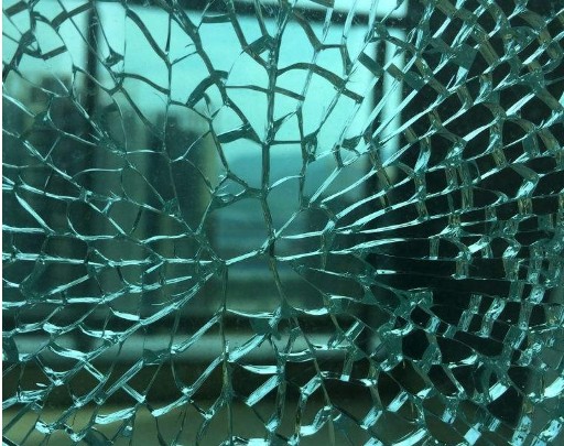 光學玻璃結(jié)石是如何形成的？