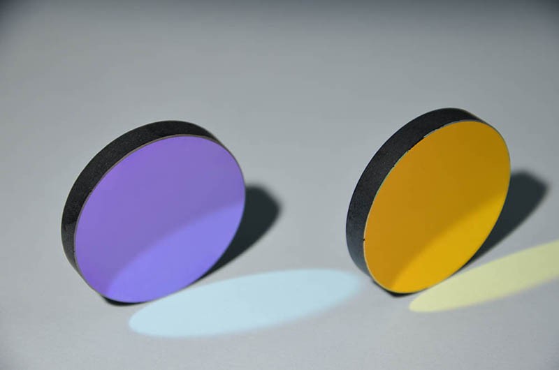 窄帶通濾光片與寬帶通濾光片的區(qū)別 窄帶通濾光片與寬帶通濾光片的區(qū)別