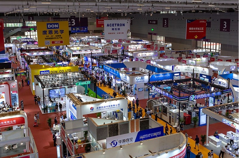 光博會(huì)現(xiàn)場(chǎng)拍圖 光博會(huì)現(xiàn)場(chǎng)拍圖